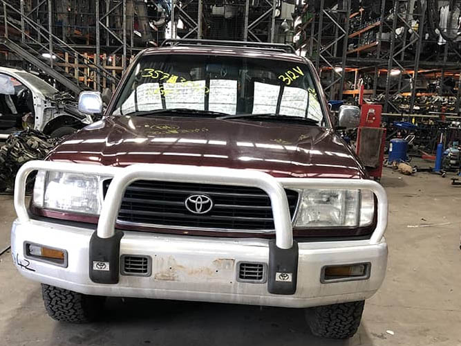 Toyota Land Cruiser Wrecking